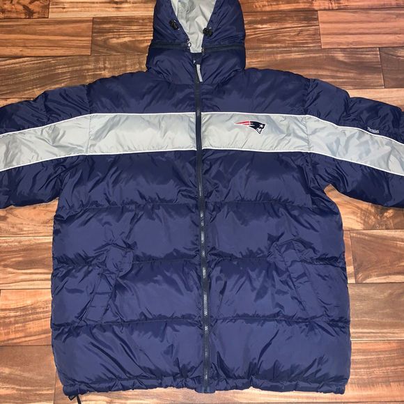 New England Patriots NFL Puffer Down Hooded Jacket Size XL - Rare - Picture 3 of 12